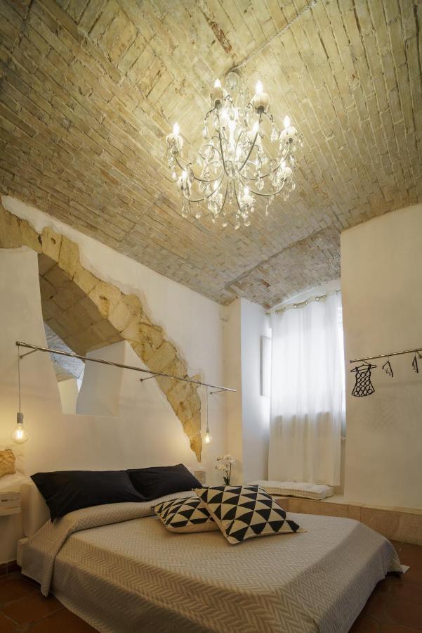 Castello House Apartment Cagliari Exterior photo