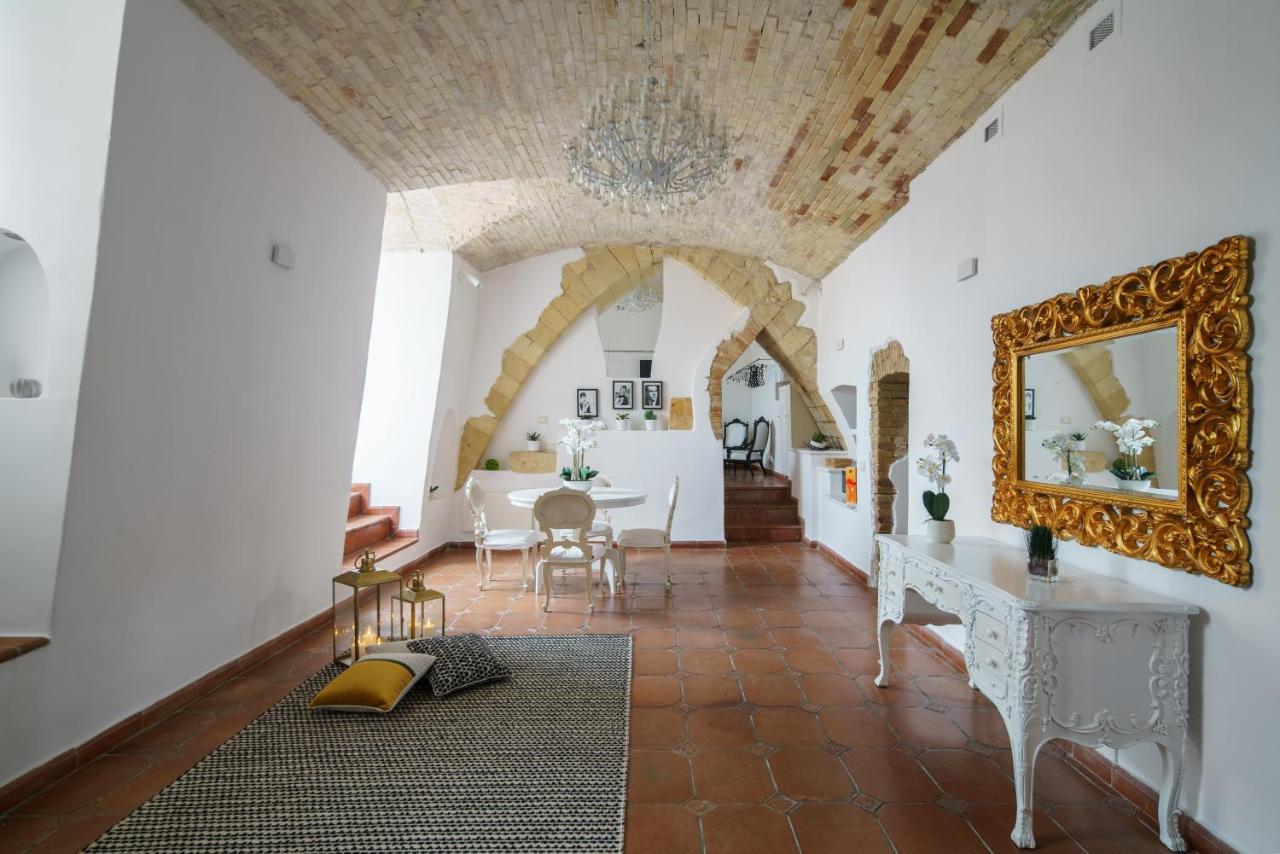 Castello House Apartment Cagliari Exterior photo